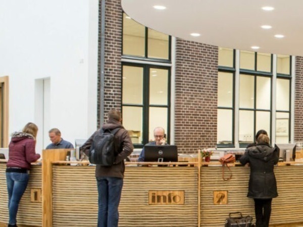 Decoratieve afbeelding van de publieksbalie