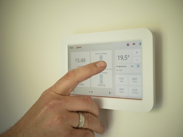 Decoratieve afbeelding van een thermostaat